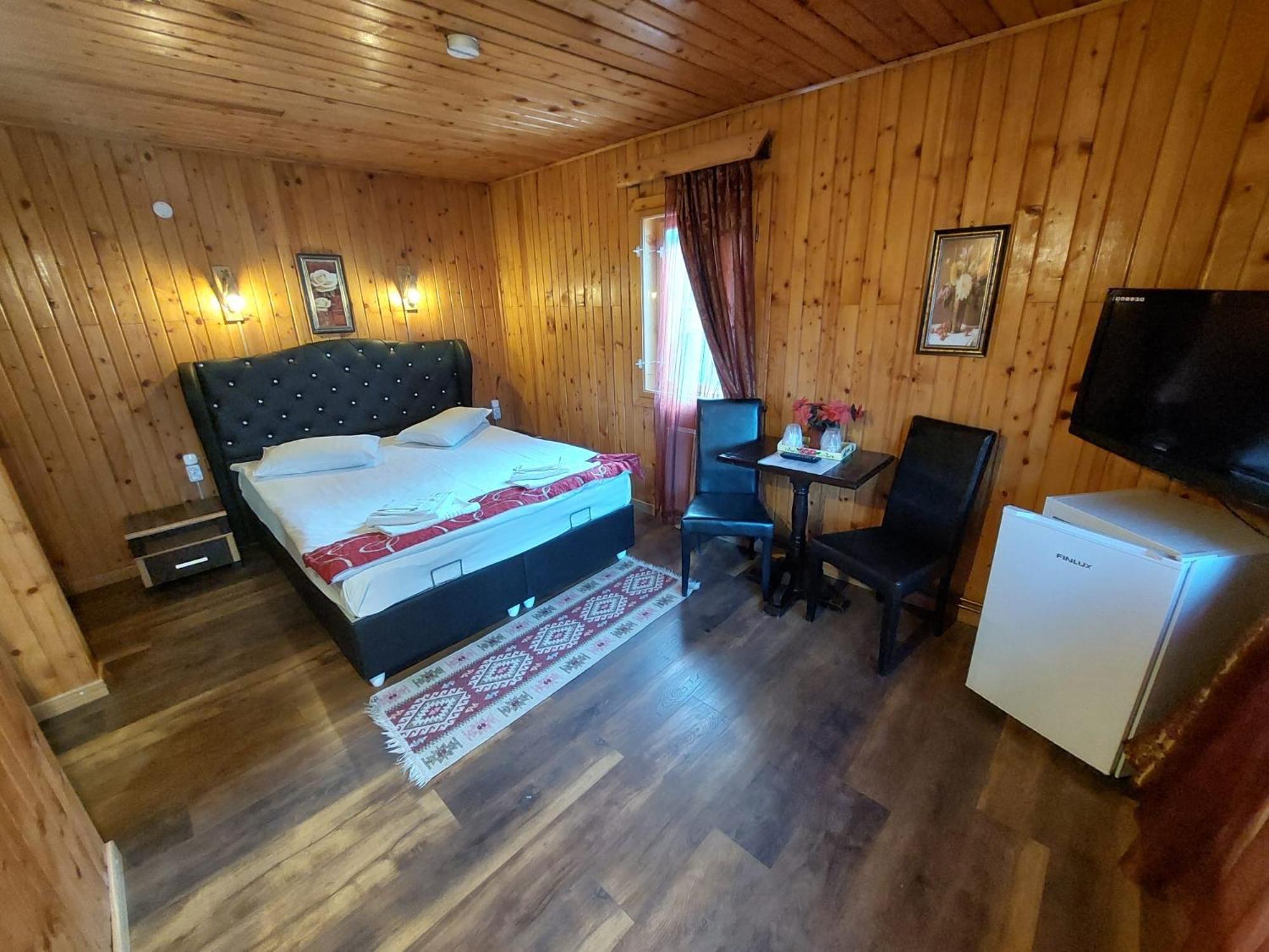 La Cristina Ξενοδοχείο Σινάια Εξωτερικό φωτογραφία